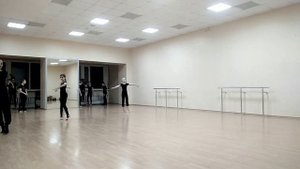 Фрагменты урока по джаз-танцу (11-12 лет) I Jazz dance class for children 11-12 years old