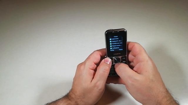 Maxvi X12 Самый маленький, Самый простой, Самый дешевый. смотреть онлайн