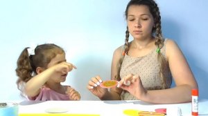 DIY СПИННЕР НА НИТКЕ своими руками из бумаги самый простой способ ВИДЕО ДЛЯ ДЕТЕЙ #AlisebabyTV