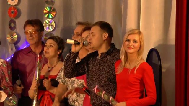 Песня не прощается с тобой   исп. участники программы Пой со мной