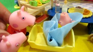 Свинка Пеппа / Свинка Пеппа младенца Александр Плач по ABC Kids