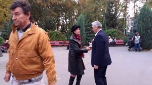ЗАМАНИЛА, РАЗДРАЗНИЛА!???/СУПЕР ПЕСНЯ И ТАНЦЫ В ПАРКЕ ГОРЬКОГО ХАРЬКОВ ОКТЯБРЬ 2021