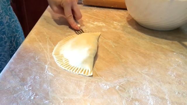 Жарю Чебуреки | Посылка Faberlic |Маникюр дома| Полезная Вода|
