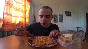 МУКБАНГАСМР ПЛОВ с КУРИЦЕЙ БУТЕРБРОД - ХЛЕБ с МАЙОНЕЗОМ ОБЖОР ЕДА EATING УЖИН ASMRMukbang#140