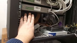 Проблемы монтажа серверного шкафа.