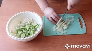 ЛЁГКИЙ САЛАТ С ЗЕЛЁНЫМ ГОРОШКОМ. Салат на скорую руку.