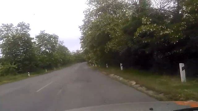 Армения, цветущие акации по дороге  Ереван-Ноемберян ! смотреть онлайн