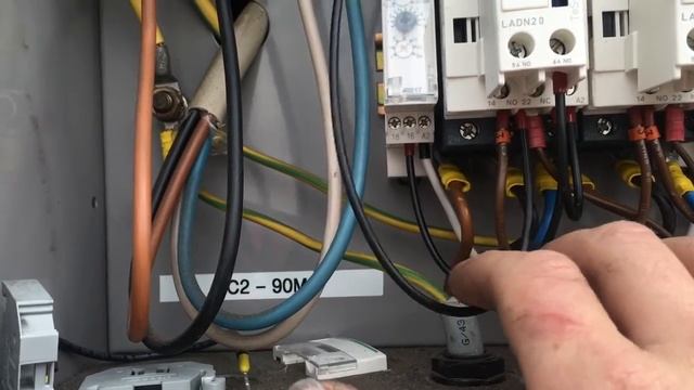 Anti-cycle timer Schneider RE17 RMMU смотреть онлайн