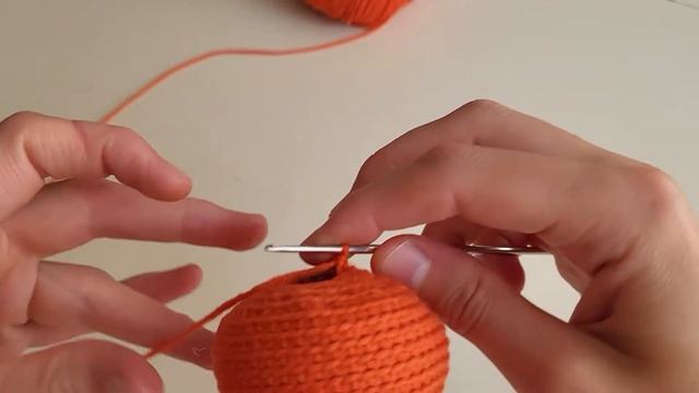 мк: в'язаний ГАРБУЗ, гарбузик гачком, how to crochet a PUMPKIN смотреть онлайн