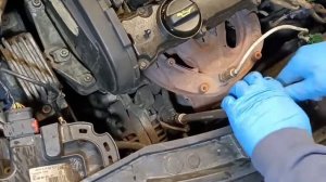 Peugeot 207, 1.4, gasoline, 2007.  Generator replacement.