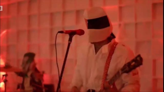 Mark Hoppus, Travis Barker & Kevin "Thrasher" Gruft live from Travis Barker's House Of Horrors
