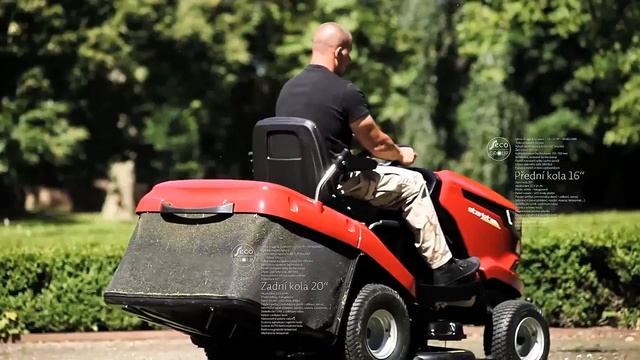 Кошение больших газонов cадовыми тракторами MasterYard ST2042 / ST2242 / ST2442 / ST24424W