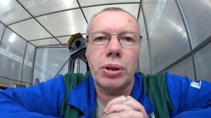Анекдот про Мужика с разными яйцами