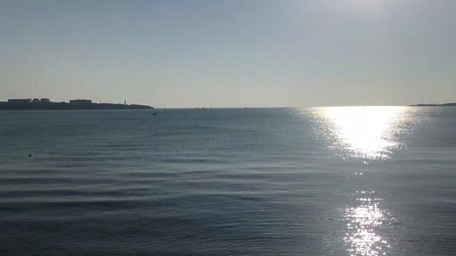 В Геленджик вернулось лето! Светит солнце, жара! Погода в Геленджике 2021 сегодня. смотреть онлайн