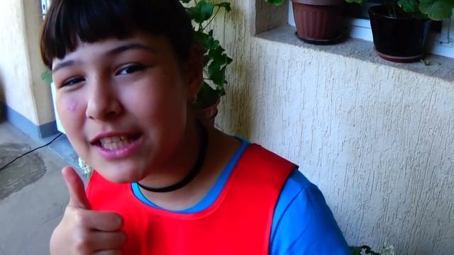 #Кухня. Бельгийские вафли с Alpen Gold Oreo, с мороженым и сиропом Nesguik Nestle. смотреть онлайн