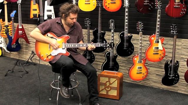 Jim Oblon Visits Epiphone Headquarters смотреть онлайн