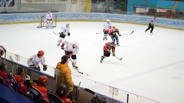 09.11.2018 Скиф - Арсенал (2 период, счет 3:4) смотреть онлайн