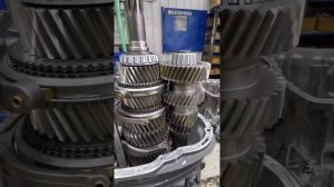 Коробка передач ZF 16S2333TD для автомобиля DAF.