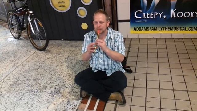 Flauta na estação do metro смотреть онлайн