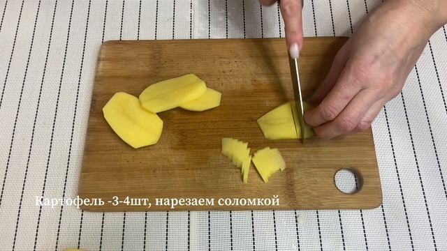 Курник по-домашнему с куриными бедрами.