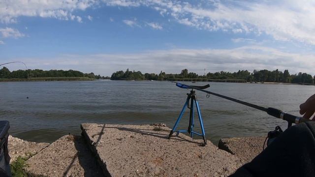 ЛЕЩ ЛЕТОМ НА ФИДЕР. КАК ПОЙМАТЬ ЛЕЩА В ЖАРУ. АКСАЙСКИЕ ПЛИТЫ РАДУЮТ. ТЕСТИРУЕМ ПРИКОРМКУ НА ЛЕЩА. смотреть онлайн