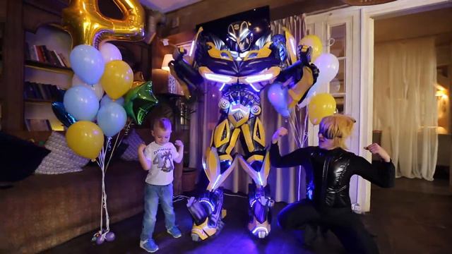 День рождения Демика. смотреть онлайн