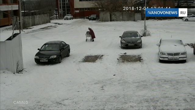 Иваново столб падает на машину смотреть онлайн