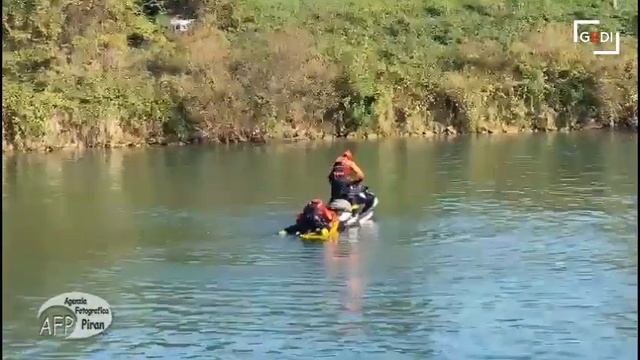 Campo San Martino, consegnata ai vigili del fuoco la moto d'acqua di soccorso смотреть онлайн