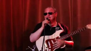 Песня Небо над землей