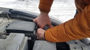 КАК ПОМЕНЯТЬ ЛАМПУ БЛИЖНЕГО СВЕТА НА КИА РИО 4 | KIA RIO 4
