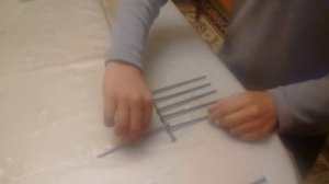Конструкция из гвоздей