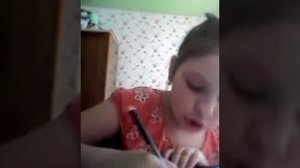 Как нарисовать красивую девочку)))