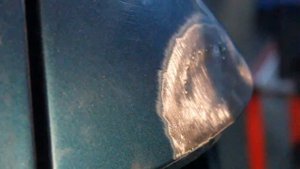 Ремонт Audi 80 заднее крыло и бампер часть 1.