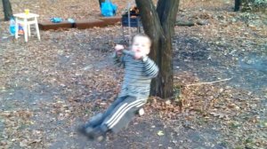 Простые и удобные качели-тарзанка для детей