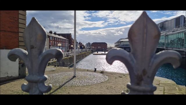 Kingston upon Hull- City & Streetlife Museum смотреть онлайн