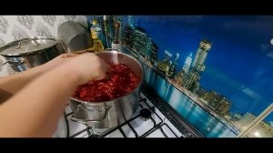 Борщевая заправка на зиму. С такой заготовкой за 15 минут можно приготовить борщ.