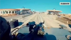 Стоим в поле с братом Колей - Виталий Аксёнов