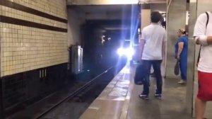 Ока прибывает на станцию Новые Черемушки.