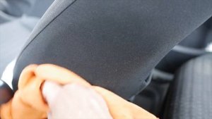 тест пенного очистителя GRASS на тканевой обивке салона авто toyota corolla (потолок, сиденья)