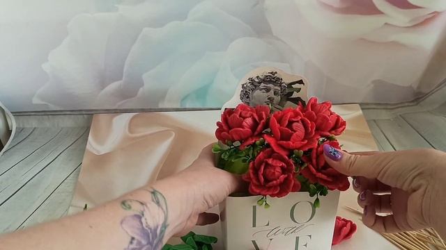 собираю букет из мыла, пионы и вставка листья . мыловарение смотреть онлайн