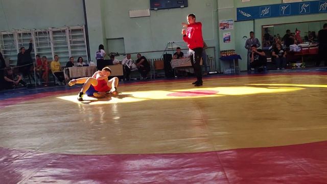 Кирилюк Кирилл 1 схватка в 44 кг Луганск 23 смотреть онлайн