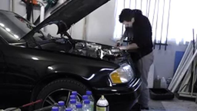 M111 Cylinder Head Gasket DIY - Disassembly смотреть онлайн