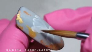 Как нарисовать цветы на ногтях