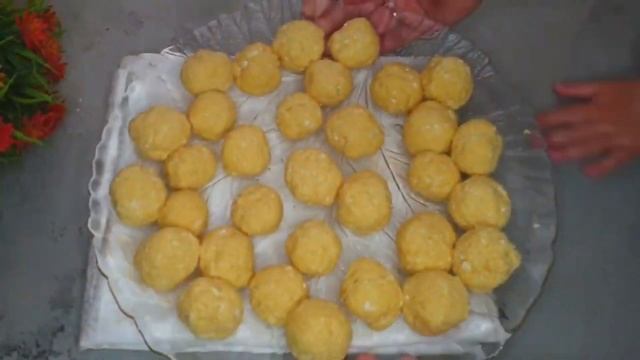ГОТОВЛЮ ПЕРВЫЙ РАЗ, А РЕЗУЛЬТАТ МЕНЯ ПРИЯТНО УДИВИЛ! ПРОСТО И ВКУСНО! ЖАРЕНЫЕ ТВОРОЖНЫЕ ШАРИКИ!