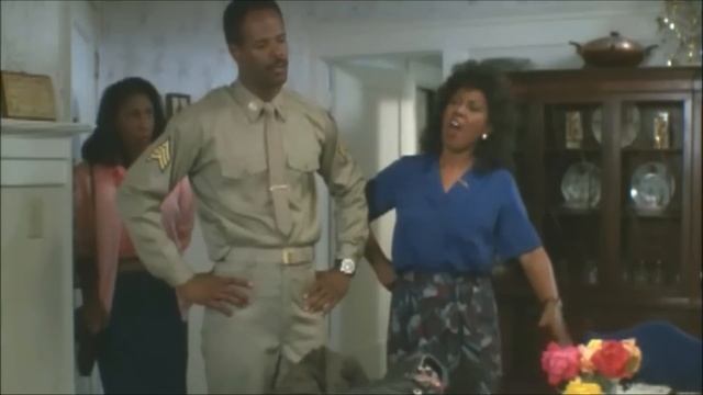 I'm Gonna Git You Sucka - "Mama Help me!" смотреть онлайн