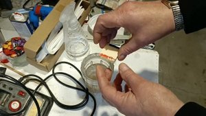 Какую сторону показывает компас на магните (Наглядно)