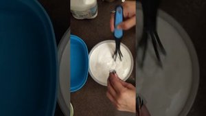 Йогурт на закваске Иван-поле в термосервирователе Tupperware