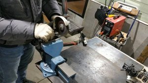УДИВИТЕЛЬНАЯ САМОДЕЛКА из авто запчастей.