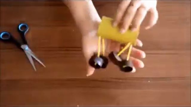 Мастер-класс / Поделка из бумаги / Простая поделка / Собака / Туба /Цветы / Кукла марионетка