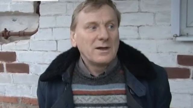 Пропавшая пенсионерка, провалилась в погреб... смотреть онлайн